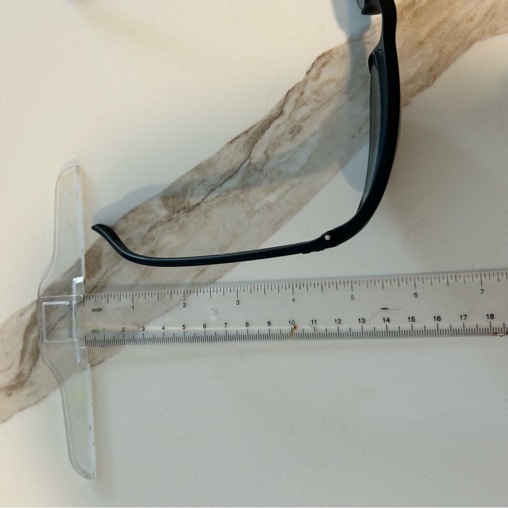 Ray-ban sunglasses - Picture 6 of 11